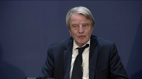 Bêrnar Koşner: Firansa tim li Kurdistanê yarîzaneke giring bûye