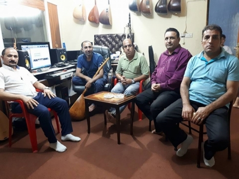 Hunermendên Zaxo stranek bo referandûmê belav kirin!