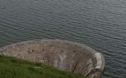  Bendava Dûkanê tije bûye