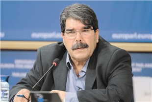 Salih Muslim: Kurd di Sûriyeya nû de kevirê bingehîn e