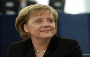 Merkl: hukûmeta berê ya Iraqê sebebê hatina DAIŞ bû 