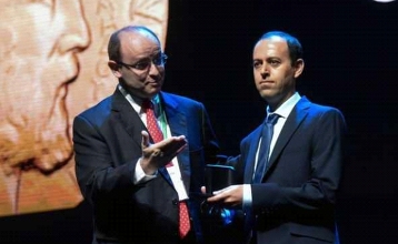 Xelata Doktoraya fexrî ji Koçber Bîrkar re tê bexşîn