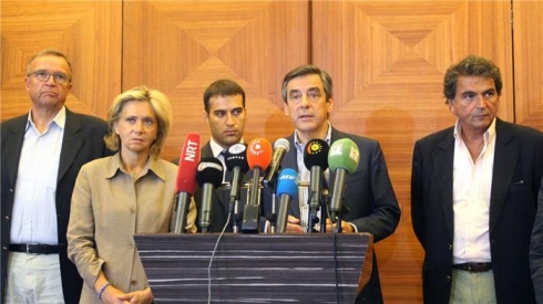 Serokwezîrê berê yê Fransayê pêşniyara konferenseke navdewletî dike