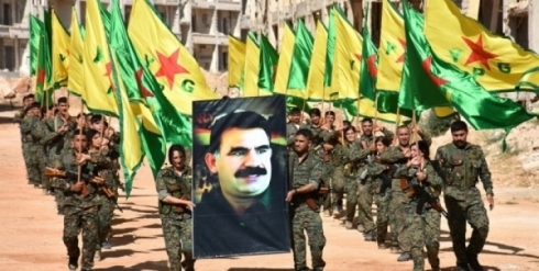 Fermandeyekî PKKê ji Rojava reviya û teslîmî Tirkiyê bû!