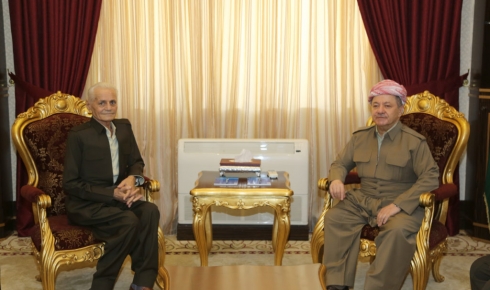 Serok Barzanî pêşwaziya hunermend Enwer Şêxanî kir