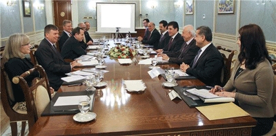 Prime Minister Barzani and US delegation discuss Kurdistan Region's financial crisis