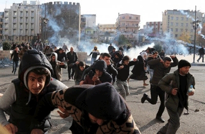 Thousands Flee Mainly Kurdish District in Turkey