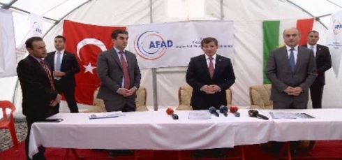 Davûtoglu li Zaxoyê ye