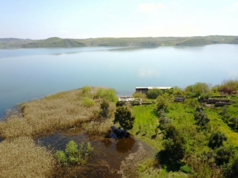 Rojava – Ji ber bilindbûna ava çemê Firat metirsî li ser gundan çêbûye