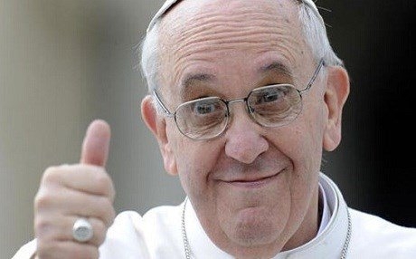 Papa berxwedana xristiyan û kurdên êzdî bilind nirxand