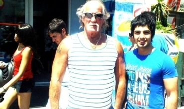 Hogan slav ji Kurdistaniyan re şandin