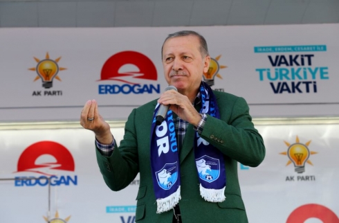 Erdogan: Pereyên xwe ji balîfan derxînin û bi Euro û Dolaran, Lîreya Tirkiyê bikirin