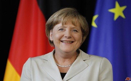 Merkel kurdikî wek nimûne dide nîşandan