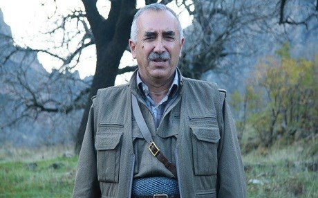 Karayilan: Hin kes dixwazin di navbera PDK û PKK de fitne çêbikin