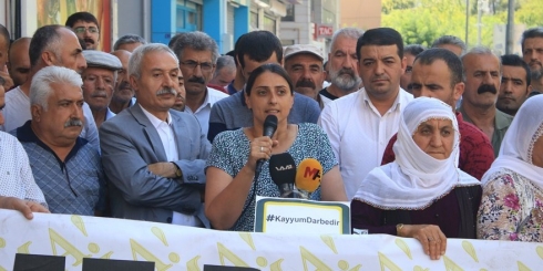 Feleknaz Uca: Me tu carî li hemberî wan serê xwe ne tewandine û na tewinîn jî