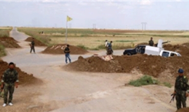 Li Hesekê hêzên rejîma Sûrî êrîşî benda YPG’ê kirin