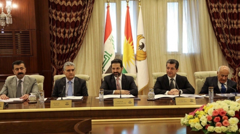 Bi serokatiya Mesrûr Barzanî şandeke Hikûmeta Herêmê serdana Bexdayê dike