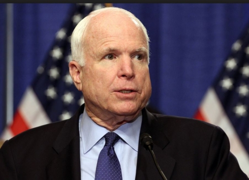 Mccain senetorê Amerîka bi nihênî çûye Kobanê