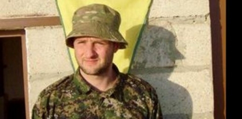 Brîtaniyek di nava YPG de şehîd bû