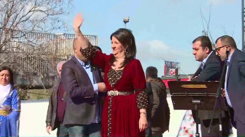 HDP: Rêya demokrasiya Tirkiyê di Cizîra Botan re derbaz dibe