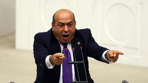 Hasîp Kaplan: Nabe Tirkek çavê xwe berde posta serokê HDPê