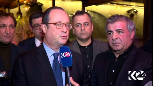 François Hollande: Rola Pêşmerge jibîr nakin