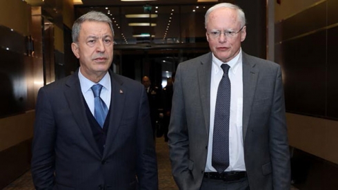 Akar û Jeffrey rewşa Sûriyê de guftûgo kirin