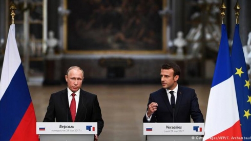 Macron daxwaz ji Putin dike Kurdên Sûriyê biparêze