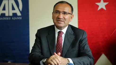 Bekir Bozdag: Gulen ji Tirkiyê re wek Bin Ladin e ji Amerîka re