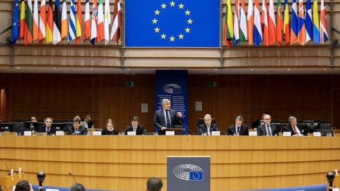 33 parlemanterên Ewropî piştevaniya referandûmê dikin