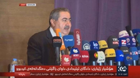 Hoşyar Zêbarî: Danîştin a perlemanê ne destûrî bû