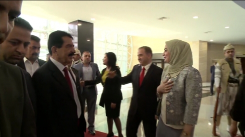 Şandeke YNKê beşdarî sûndxwarina Serokê Herêmê dibe