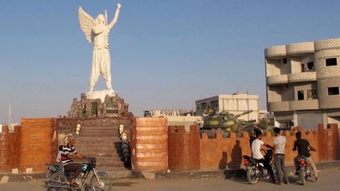 Li Kobaniyê teqîn.. 2 kesan canê xwe jidest dan