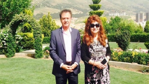 Mesrûr Barzanî serxweşîyê li Hunermend Mezherî Xaliqî dike