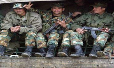 Serbazekî Kurdê Efrînê li Idlibê hate kuştin