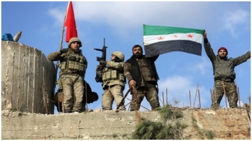 2 Hezar Çekdarên Opozisyona Sûriye, bi rêya Tirkiyê gihiştine Lîbyayê