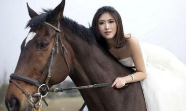 Li “siwariyê xewna xwe” digere