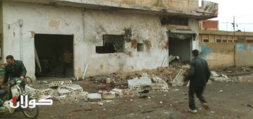 Syria conflict: Government air strikes 'kill 25'