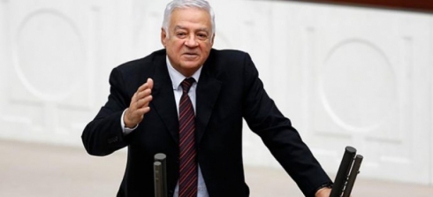 Parlamenterekî HDPê: Kurdan di referandomê de ji tirsa dengê “erê” dan!