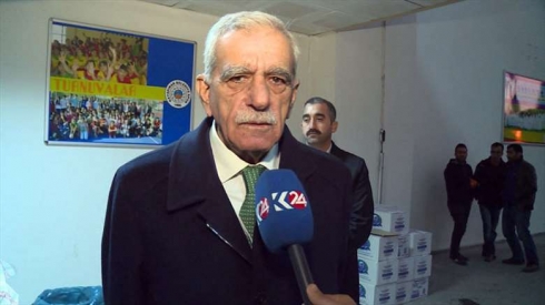 HDP namzedên xwe yên bo şaredariyan diyar dike