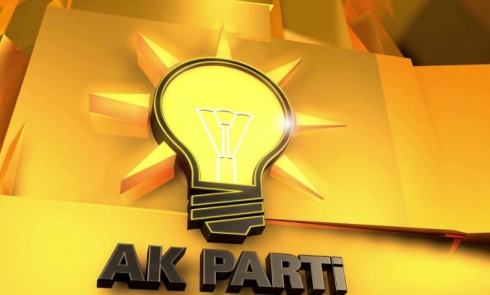 Parlamenterê AKPê: Dijatîya Tirkiyê ji bo Referandomê neraste