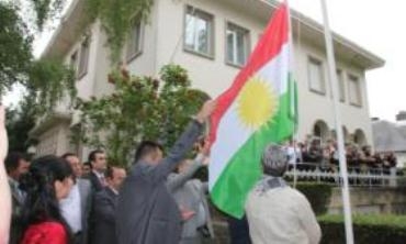 Alaya Kurdistanê li ser nûneratiya hikûmeta herêma Kurdistanê li Yekêtiya Ewropayê hat bilind kirin.