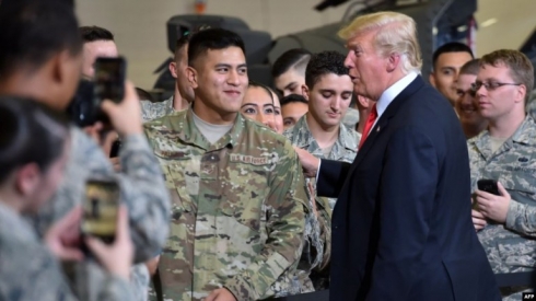 Amerîka 1500 Leşkerên din dişîne Rojhilata Navîn