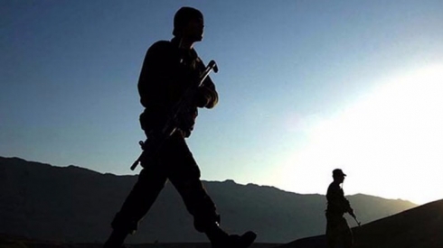 Li Nisêbînê Leşkerek hat kuştin