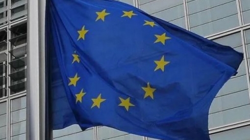 Bankeya YEyê wê êdî krediyan nede Tirkiyeyê