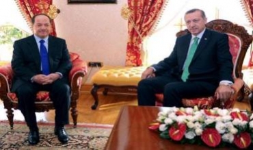 Şanda (PYD) û ENKS a Rojavayê Kurdistanê serdana gora Barzanî kir