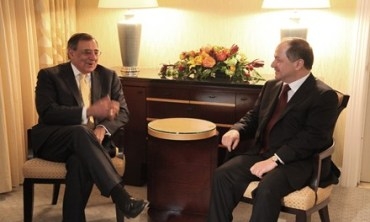 Serokê Herêma Kurdistanê li Emerîka pêşwaziya Wezîrê Bergiriyê Emerîka kir