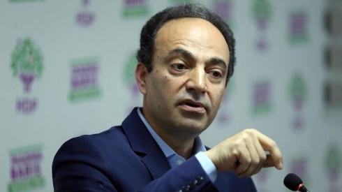 Li parlamena Tirkîyeyê careke din peyva Kurdistanê bû mijara nîqaşê