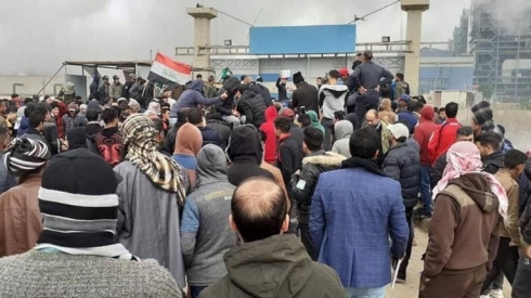 Xwepîşander çend bîrên petrolê daxistin