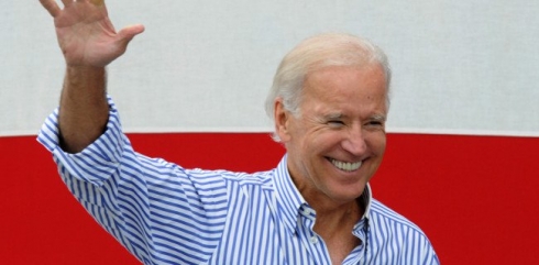 Joe Biden xwe bo serokatiya Amerîka kandîd nake